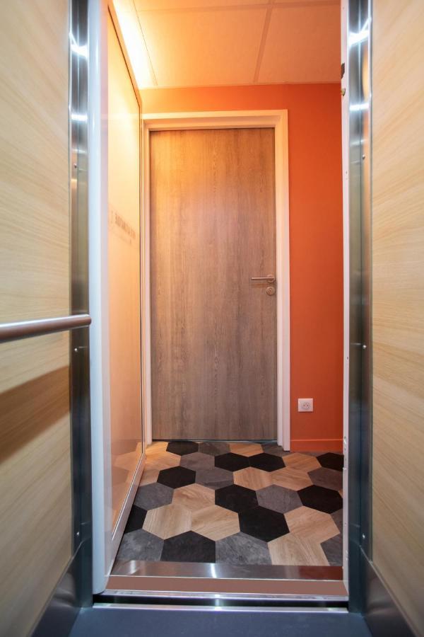 Le Maleville - Appartements De Standing Perigueux Bagian luar foto