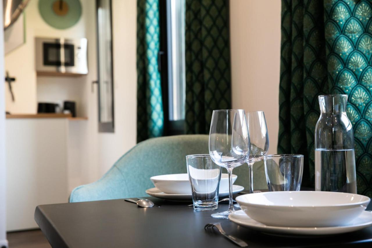Le Maleville - Appartements De Standing Perigueux Bagian luar foto