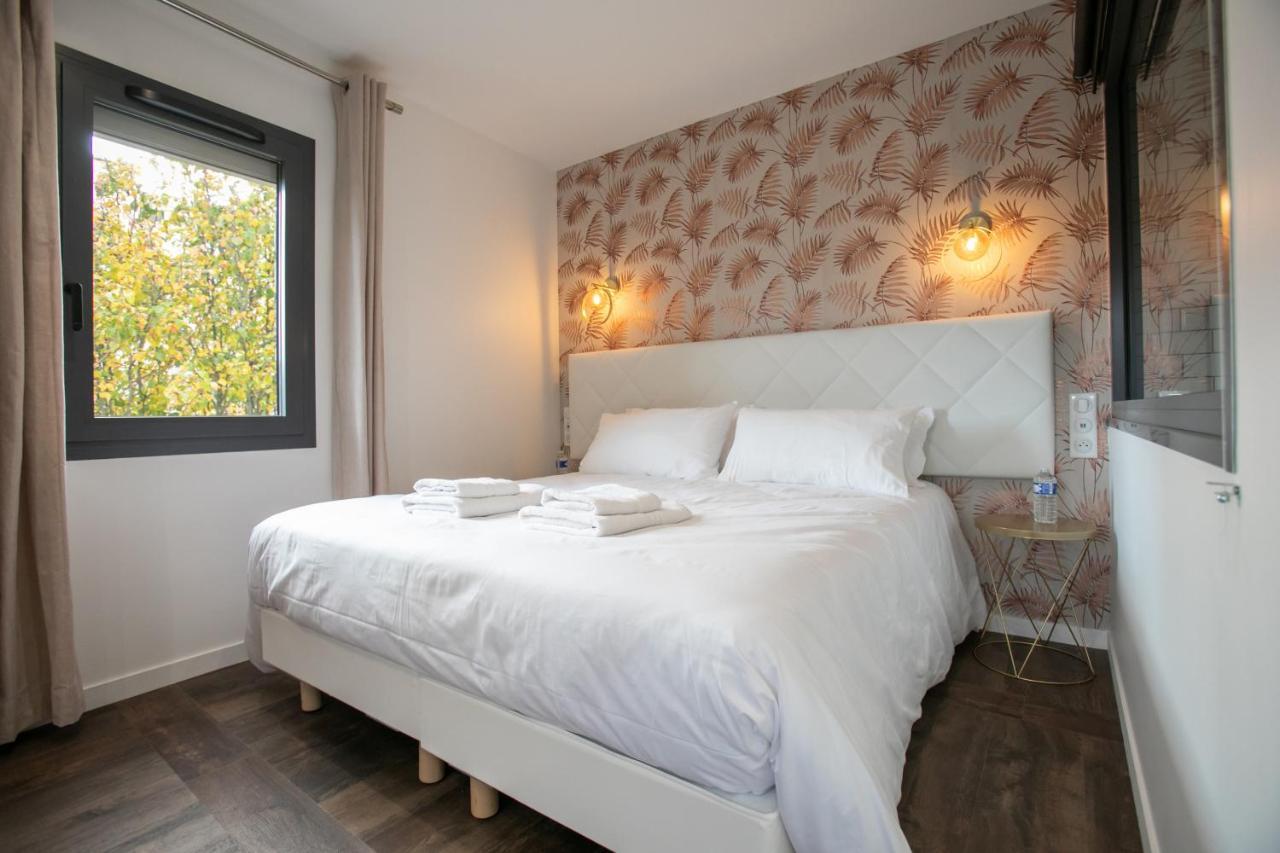 Le Maleville - Appartements De Standing Perigueux Bagian luar foto