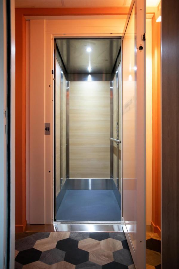 Le Maleville - Appartements De Standing Perigueux Bagian luar foto